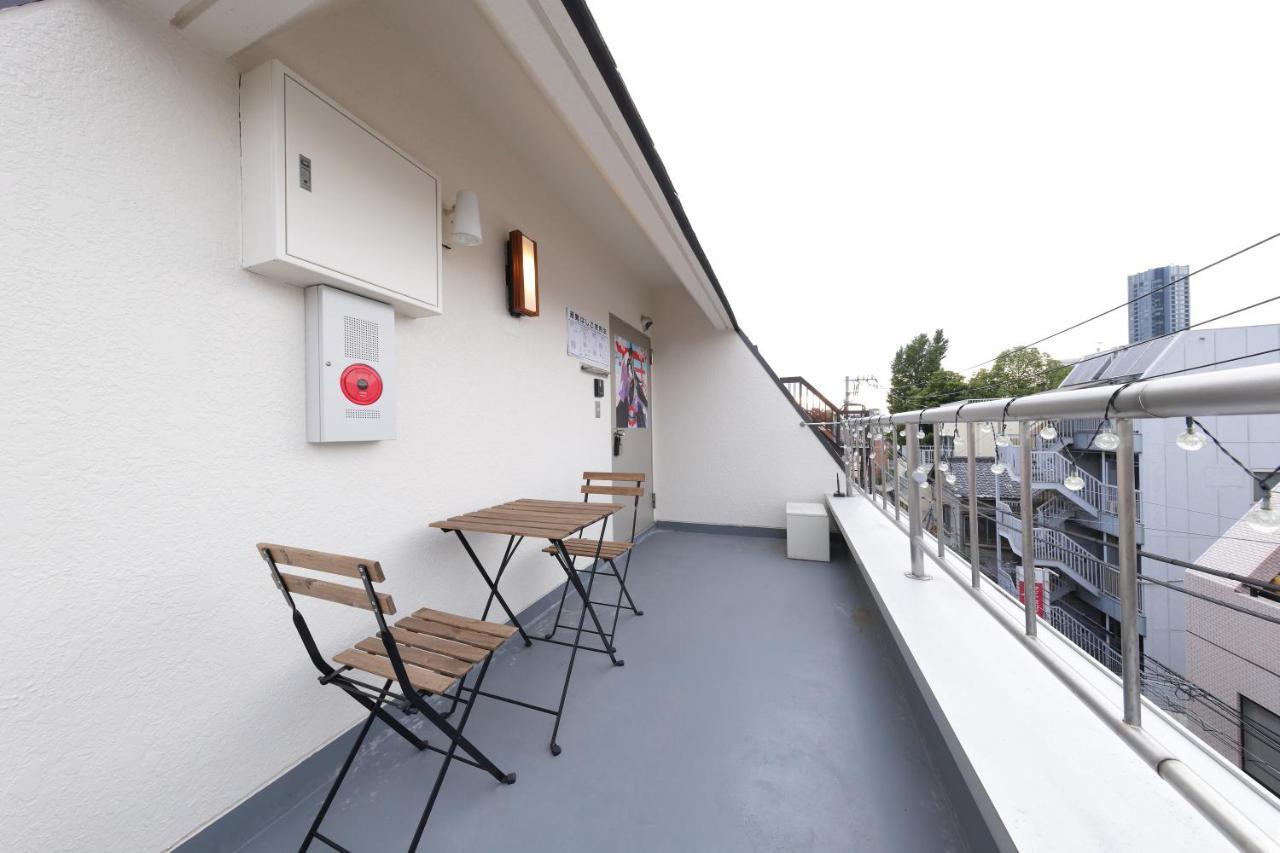 Ikebukuro Manga House Apartemen Tokyo